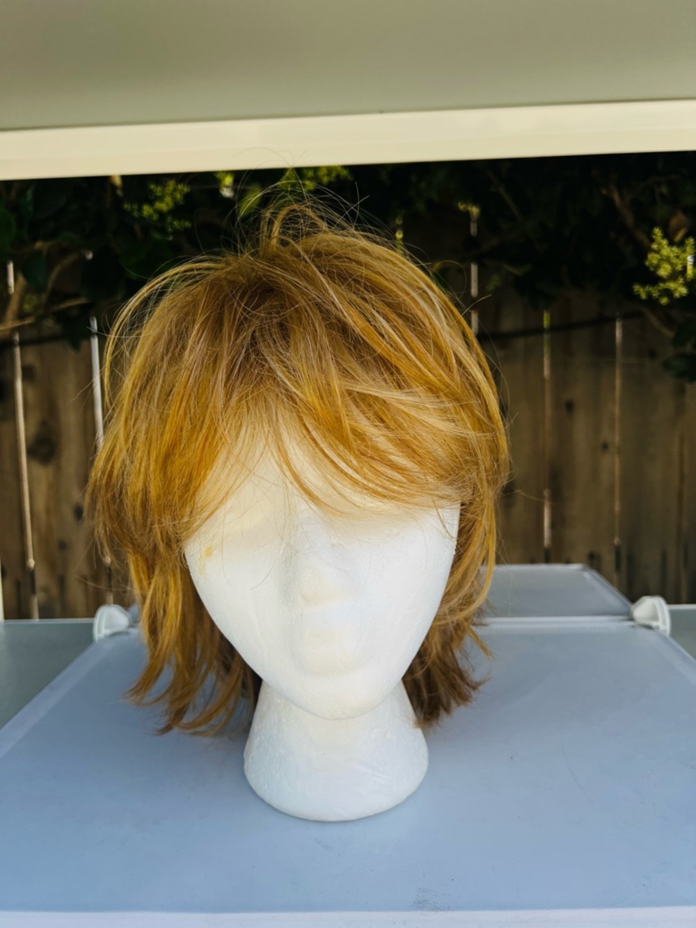 Layered Short Synthetic Wig in Light Ginger/Blonde for Women